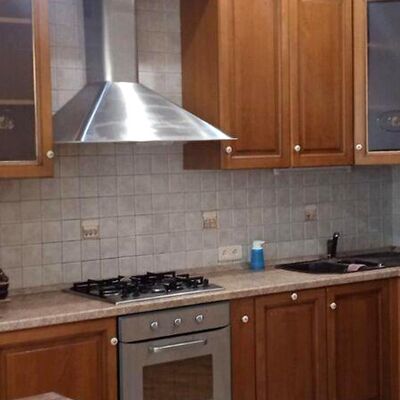 Продажа 	 Харків,  Максиміліанівська (Ольминського) вул.   16