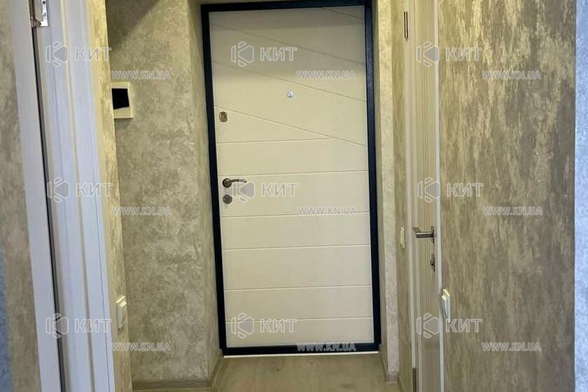 Продаж квартири Харків, ХТЗ, Рогань, 39м²