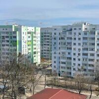 Продаж квартири Харків, ХТЗ, Рогань, 39м²