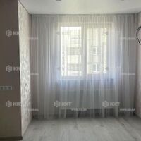 Продаж квартири Харків, ХТЗ, Рогань, 39м²