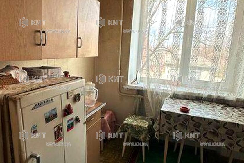 Продаж квартири Харків, ХТЗ, Рогань, 57м²