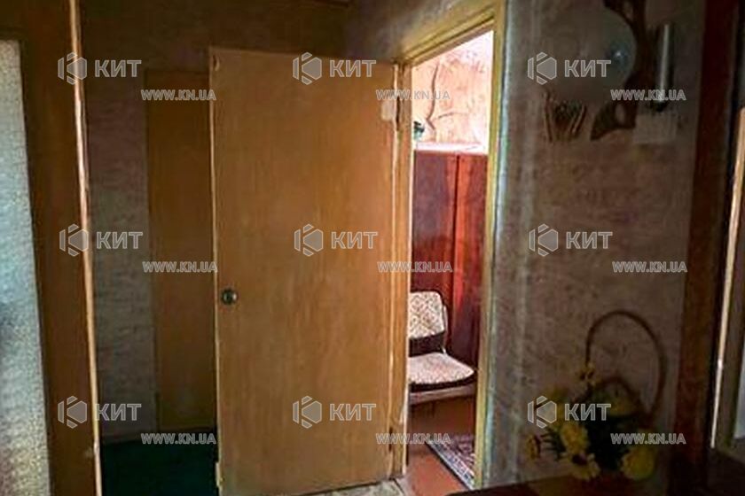 Продаж квартири Харків, ХТЗ, Рогань, 57м²