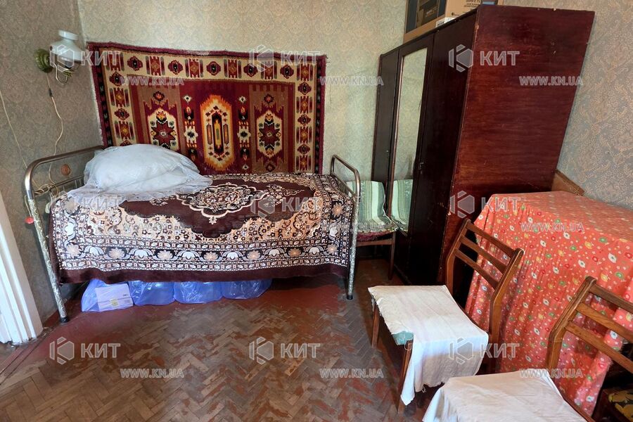 Продаж квартири Харків, ХТЗ, Рогань, 33.7м²