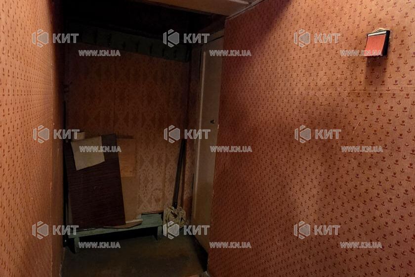 Продаж квартири Харків, ХТЗ, Рогань, 33.7м²