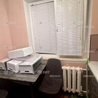 Продаж квартири Харків, ХТЗ, Рогань, 45м²