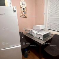 Продаж квартири Харків, ХТЗ, Рогань, 45м²