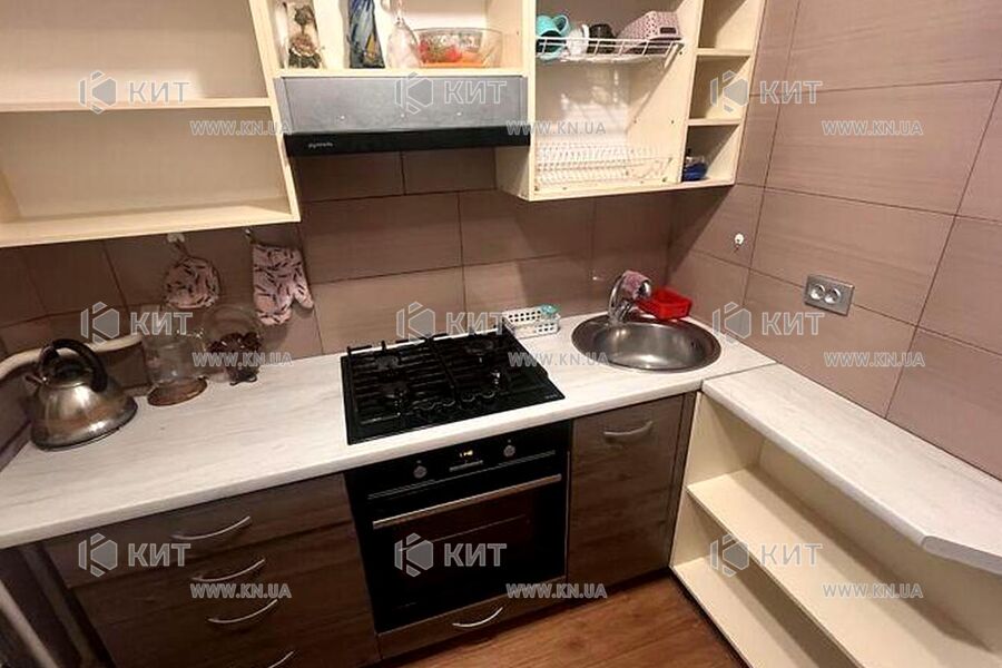 Продаж квартири Харків, ХТЗ, Рогань, 45м²