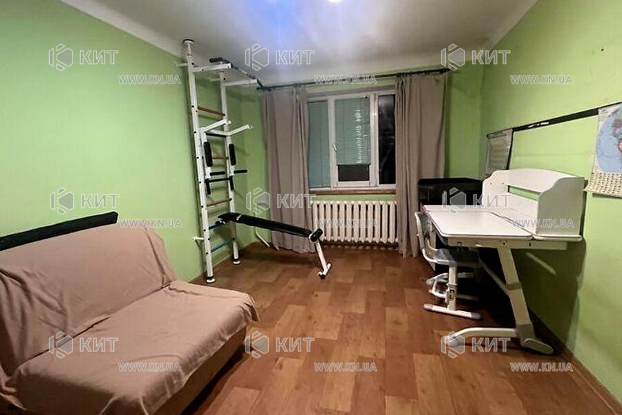 Продаж квартири Харків, ХТЗ, Рогань, 45м²