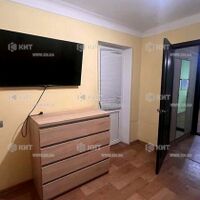 Продаж квартири Харків, ХТЗ, Рогань, 45м²