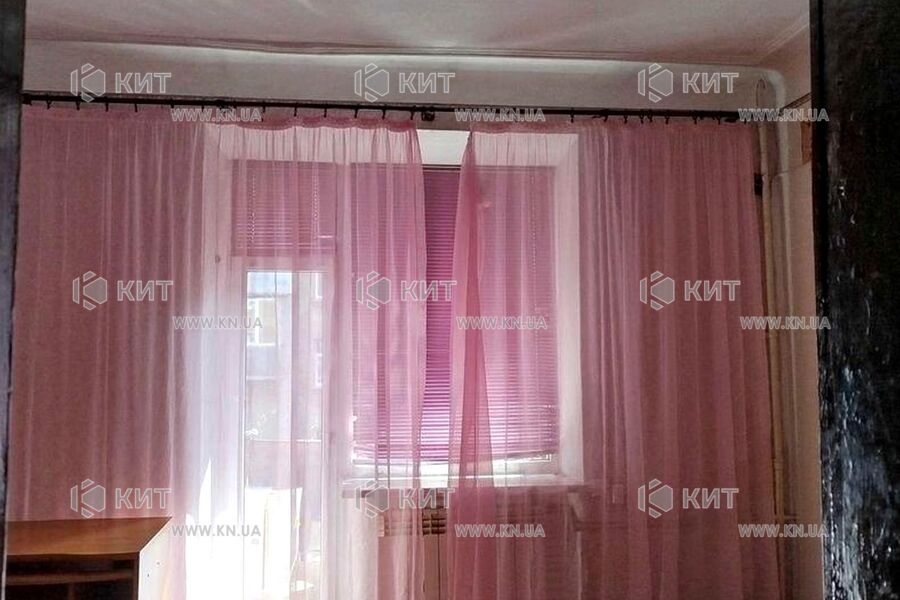 Продаж квартири Харків, ХТЗ, Рогань, 69м²