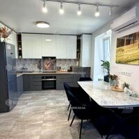 Продажа квартиры Песочин, Мобиль, 120м²