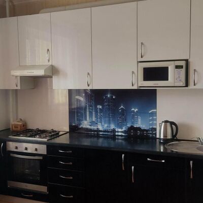 Продажа 	 Харків, Молодіжне Містечко Перемоги пр.   53Б