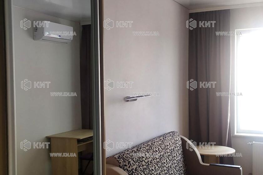 Продажа квартиры Харьков, Салтовка(Бараб.,Украина), 20м²