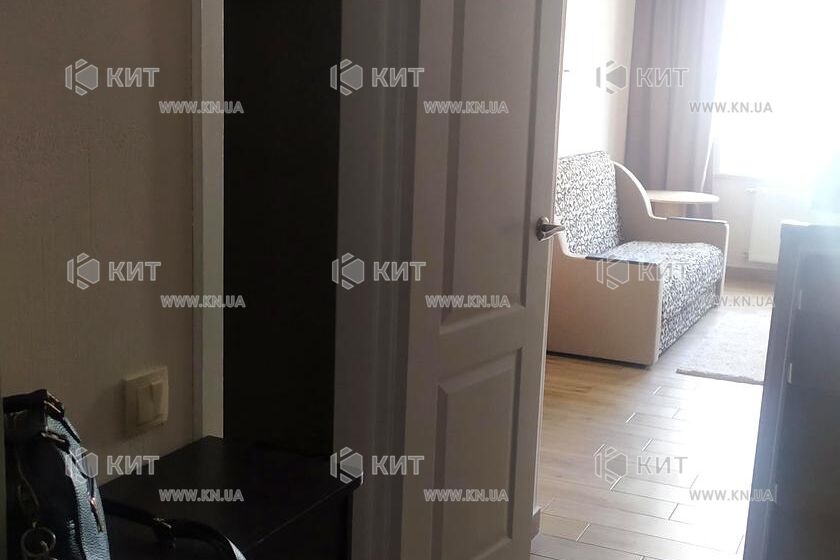 Продажа квартиры Харьков, Салтовка(Бараб.,Украина), 20м²