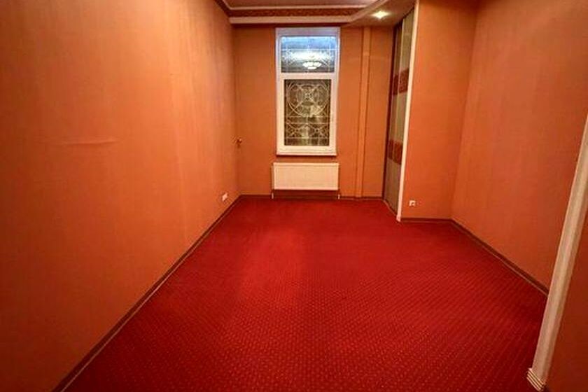 Продажа квартиры Харьков, Павлово Поле, 209м²