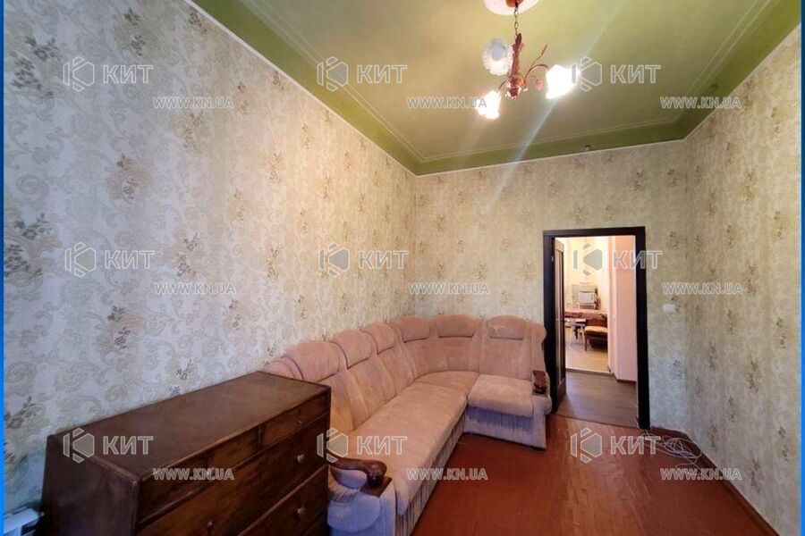 Продаж квартири Харків, ХТЗ, Рогань, 55м²