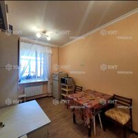Продаж квартири Харків, ХТЗ, Рогань, 55м²