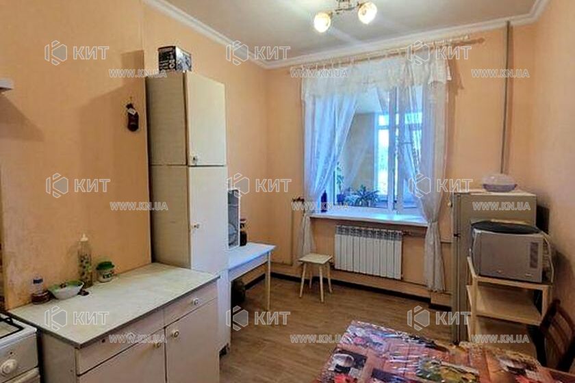 Продаж квартири Харків, ХТЗ, Рогань, 55м²