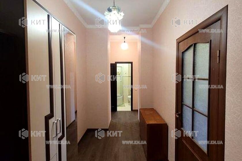 Продаж квартири Харків, ХТЗ, Рогань, 55м²