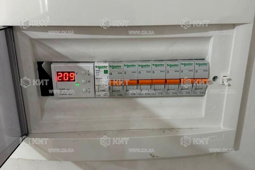 Продаж квартири Харків, Салтівка(Бараб.,Україна), 33м²