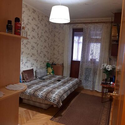 Продажа 	 Харків,  Петра Григоренка (Маршала Жукова) пр.   49