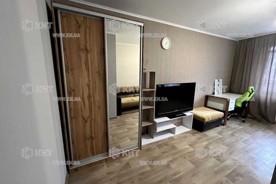 Продаж квартири Харків, Олексіївка, 37м²