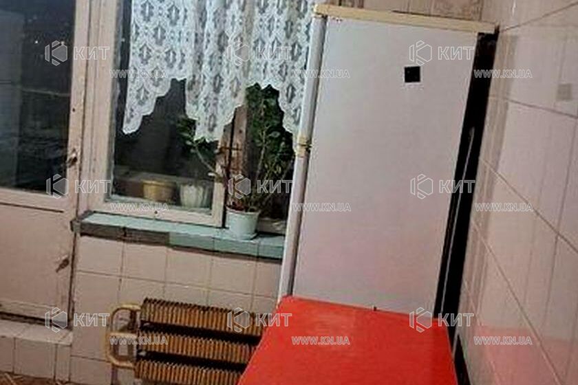 Продаж квартири Харків, ХТЗ, Рогань, 37м²