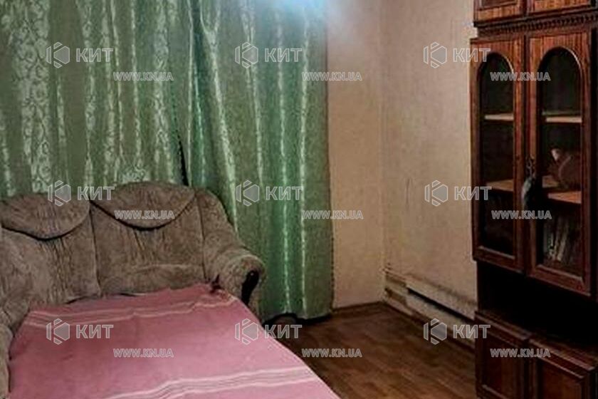 Продаж квартири Харків, ХТЗ, Рогань, 37м²