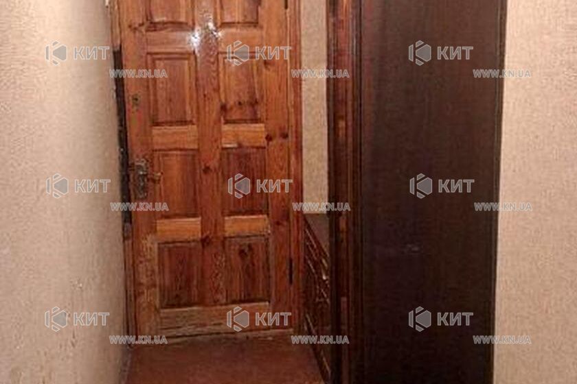 Продаж квартири Харків, ХТЗ, Рогань, 37м²