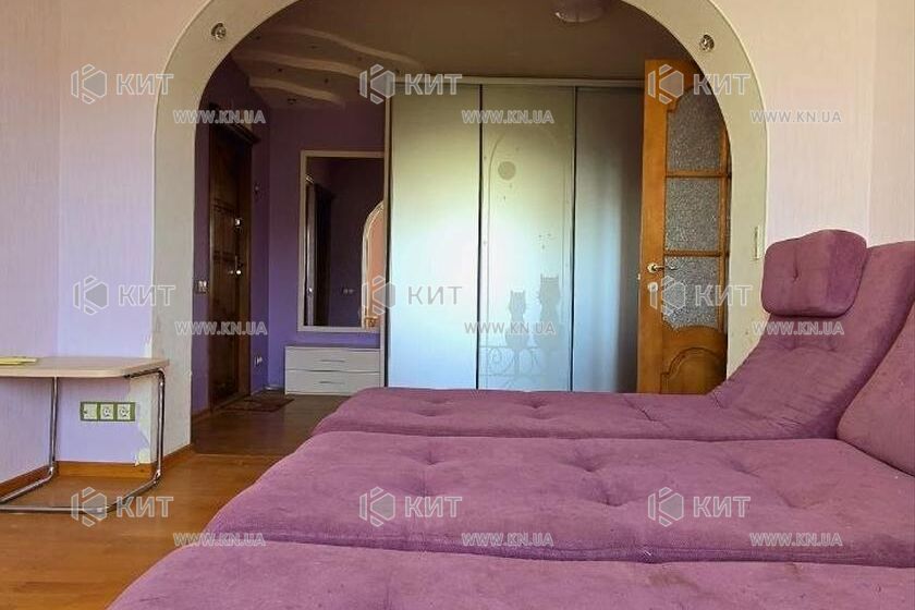 Продаж квартири Харків, Олексіївка, 70м²