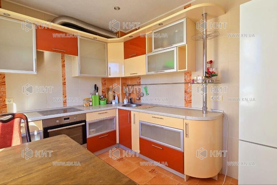 Продажа квартиры Харьков, Алексеевка, 70м²