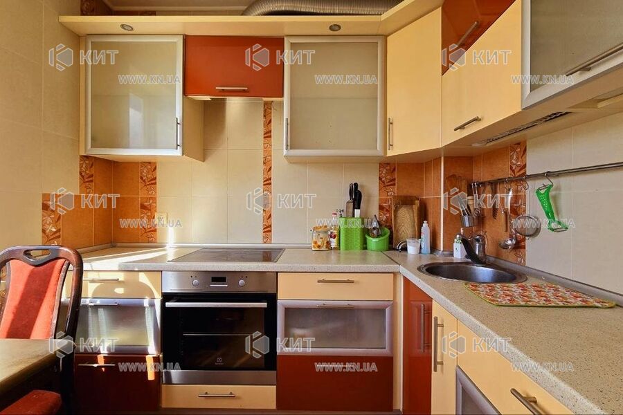 Продажа квартиры Харьков, Алексеевка, 70м²