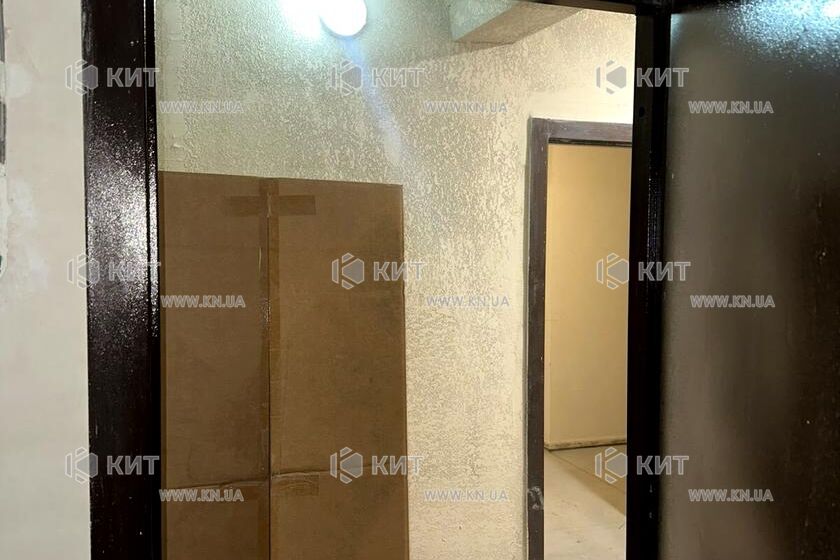 Продаж квартири Харків, ХТЗ, Рогань, 58м²