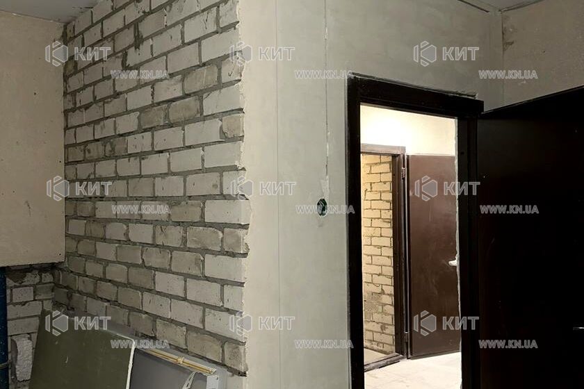 Продаж квартири Харків, ХТЗ, Рогань, 58м²