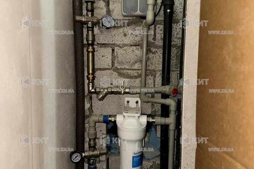 Продаж квартири Харків, ХТЗ, Рогань, 58м²