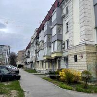 Продажа квартиры Харьков, Павлово Поле, 214.7м²