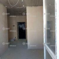 Продаж квартири Харків, ХТЗ, Рогань, 38м²