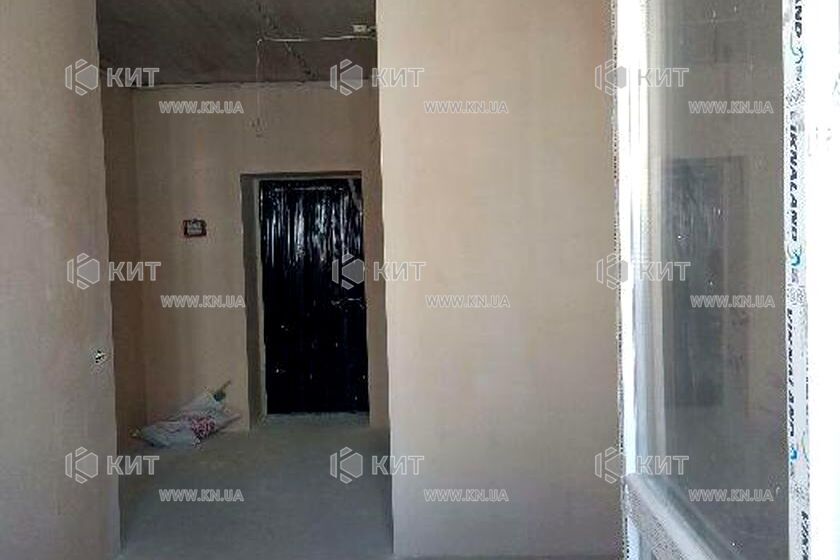 Продаж квартири Харків, ХТЗ, Рогань, 38м²