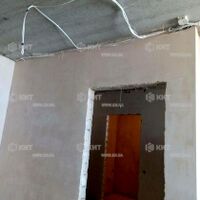 Продаж квартири Харків, ХТЗ, Рогань, 38м²