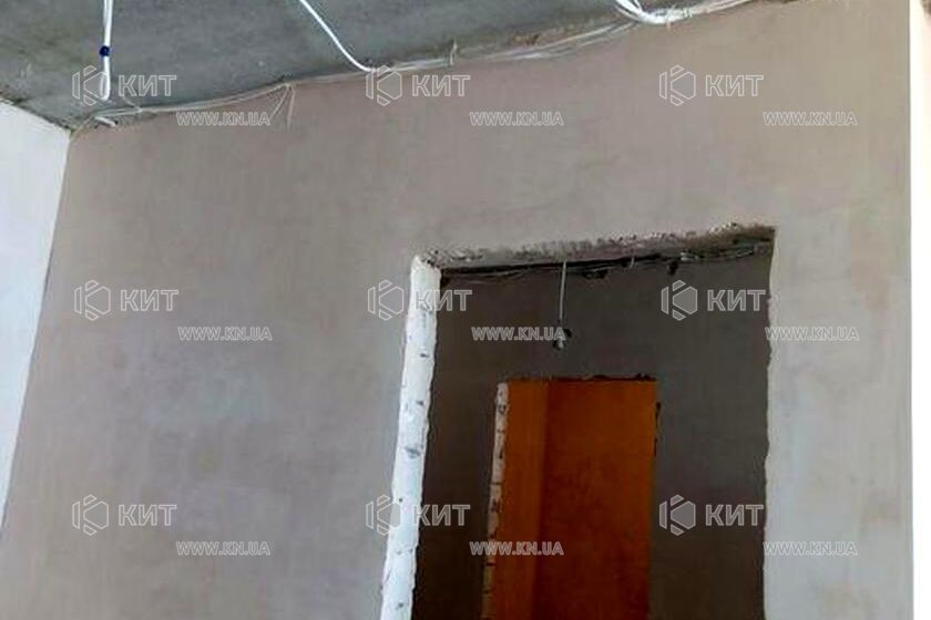 Продаж квартири Харків, ХТЗ, Рогань, 38м²