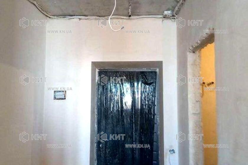 Продаж квартири Харків, ХТЗ, Рогань, 38м²