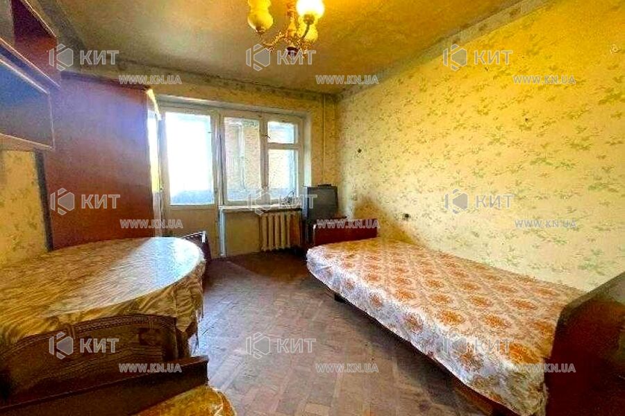Продаж квартири Харків, ХТЗ, Рогань, 47м²