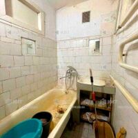 Продаж квартири Харків, ХТЗ, Рогань, 47м²