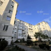 Продаж квартири Харків, ХТЗ, Рогань, 41м²
