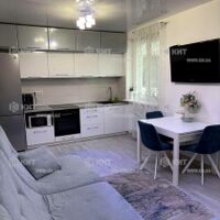 Продажа квартиры Харьков, ХТЗ, Рогань, 76м²
