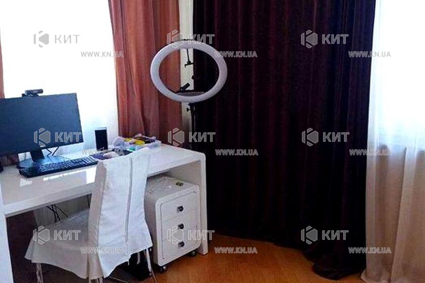 Продажа квартиры Харьков, Спортивная, Гагарина, Защитников, 95м²