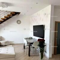 Продажа квартиры Харьков, Спортивная, Гагарина, Защитников, 200м²