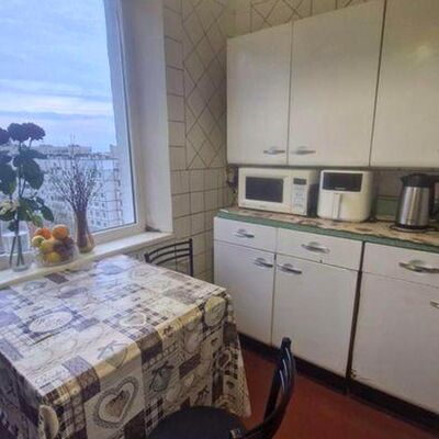 Продажа 	 Харьков,  Холодногорская (Елизарова) ул.   4