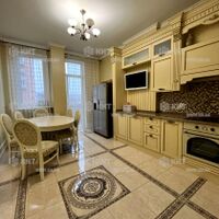 Продажа квартиры Харьков, Павлово Поле, 156м²