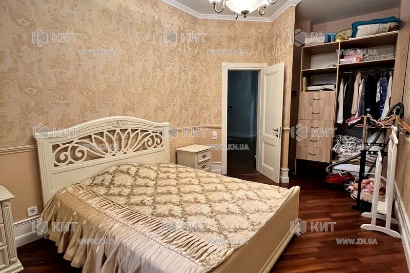 Продажа квартиры Харьков, Павлово Поле, 156м²